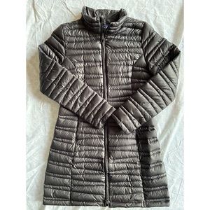 Patagonia Women’s Parka Size Medium